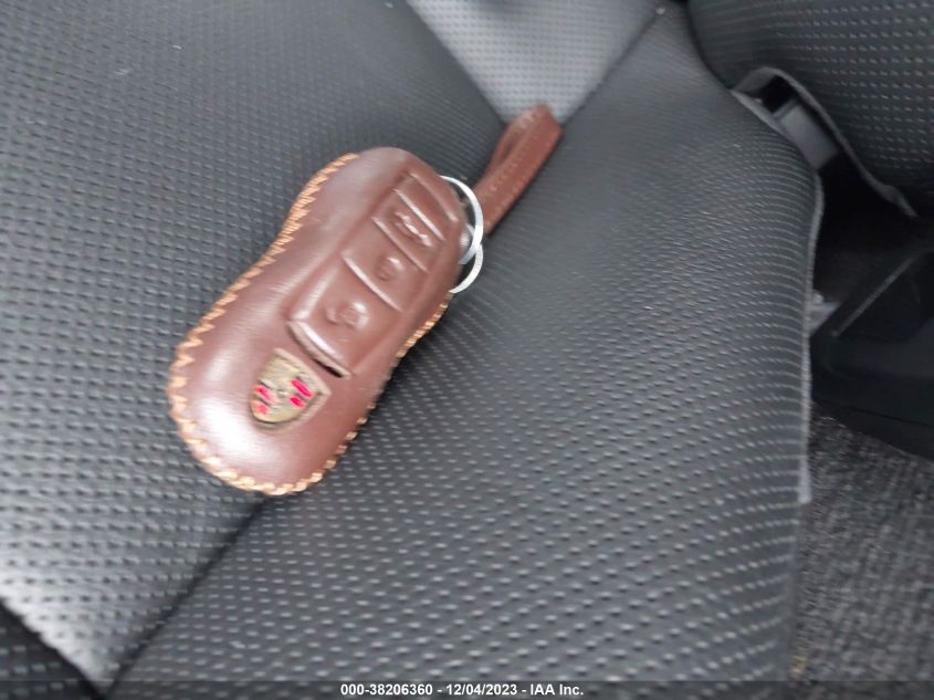 2014 PORSCHE PANAMERA S/4 - WP0AB2A76EL055399