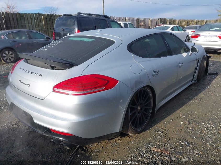 2014 PORSCHE PANAMERA S/4 - WP0AB2A76EL055399
