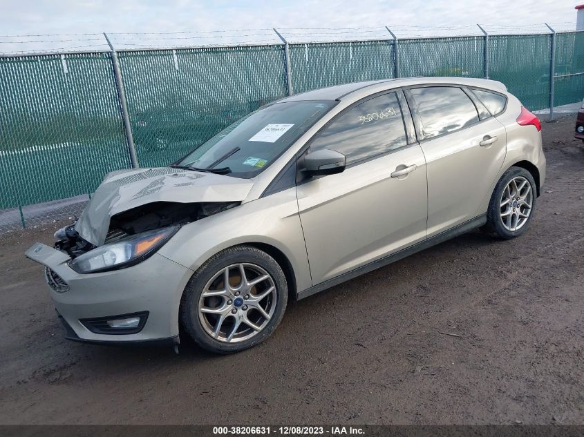 2015 FORD FOCUS SE - 1FADP3K24FL338219