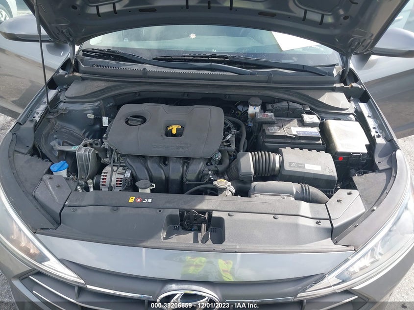 VIN 5NPD74LF3KH477483 2019 HYUNDAI ELANTRA SE