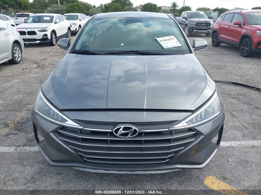 VIN 5NPD74LF3KH477483 2019 HYUNDAI ELANTRA SE
