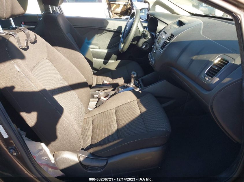 2017 KIA FORTE LX - 3KPFK4A72HE025959