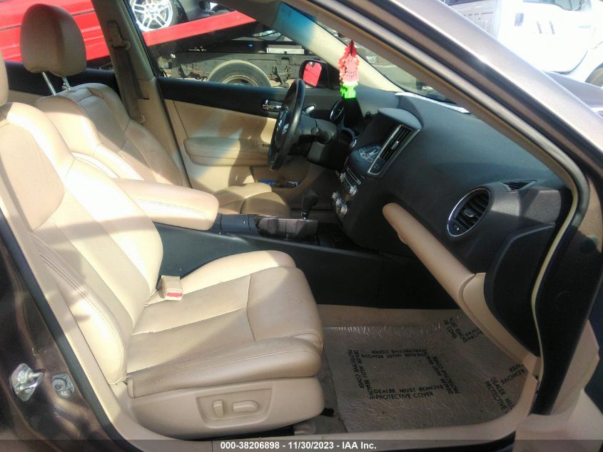 2014 NISSAN MAXIMA 3.5 SV - 1N4AA5APXEC470784