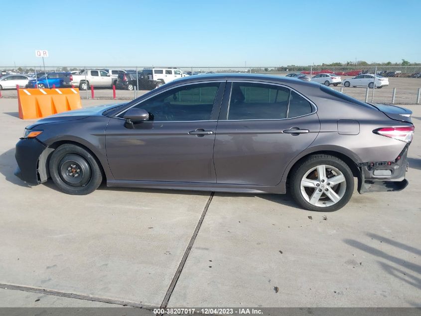 2020 TOYOTA CAMRY SE/SE NIGHT SHADE - 4T1G11AK5LU880204