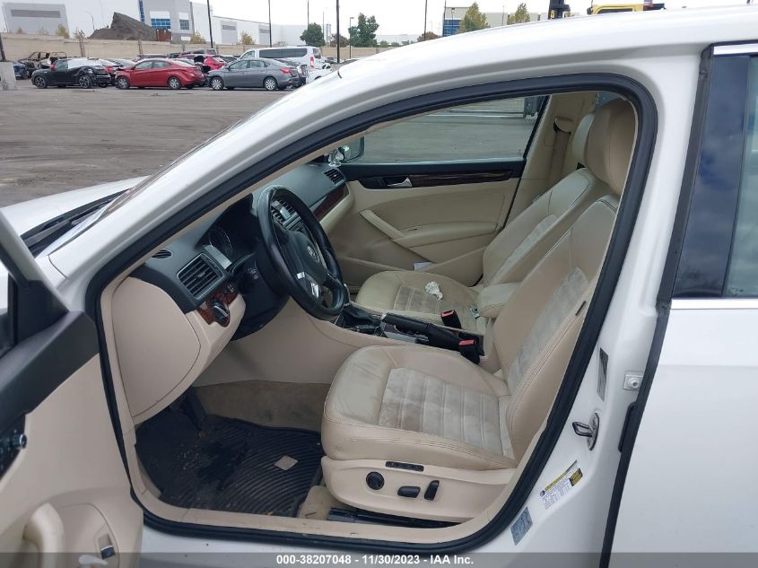 2013 VOLKSWAGEN PASSAT 2.0L TDI SEL PREMIUM - 1VWCN7A39DC036237