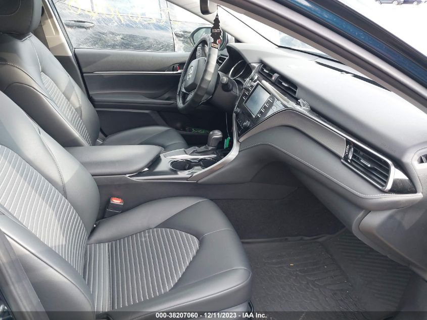 2019 TOYOTA CAMRY SE - 4T1B11HK0KU255546