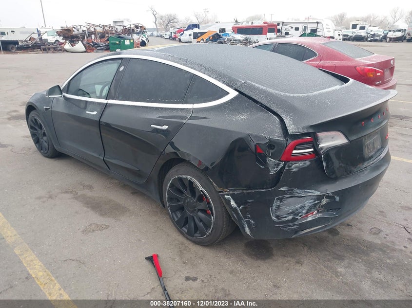 VIN 5YJ3E1EB9JF073255 2018 TESLA MODEL 3 LONG RANGE/PERFORMANCE