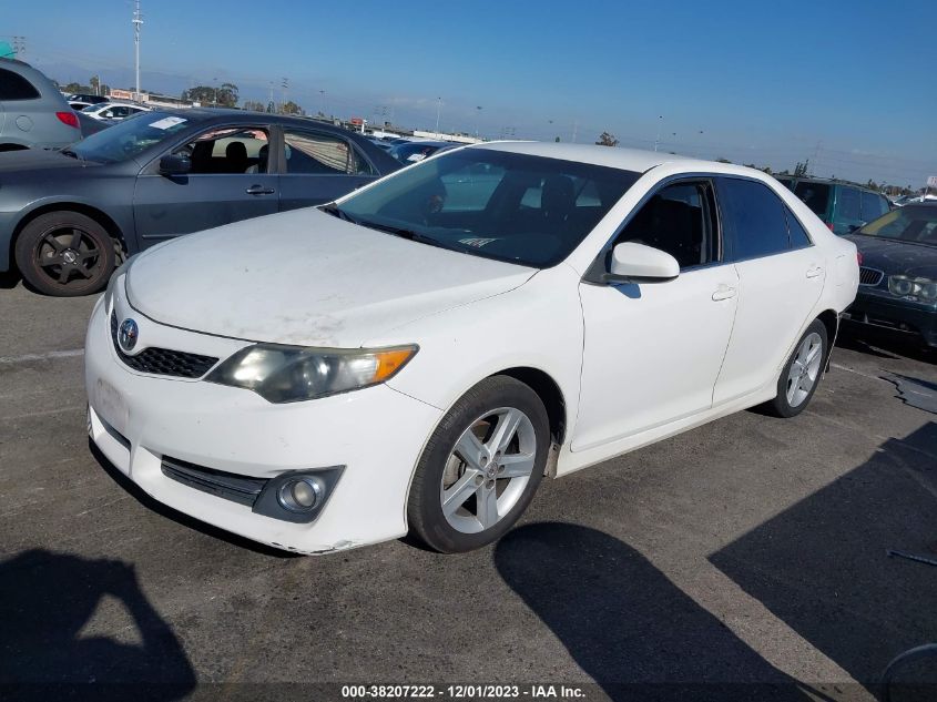 2014 TOYOTA CAMRY SE - 4T1BF1FK1EU748225