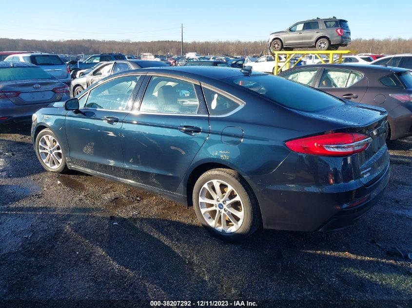 2020 FORD FUSION SE - 3FA6P0LUXLR185401
