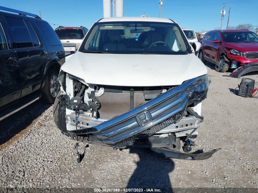 VIN 5FNYF5H34JB017576 2018 HONDA PILOT EX