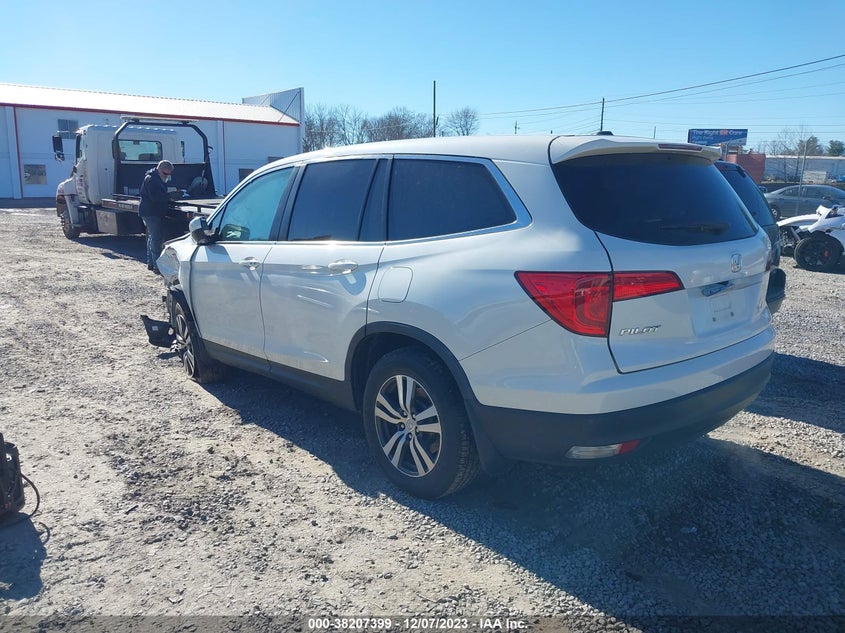 VIN 5FNYF5H34JB017576 2018 HONDA PILOT EX