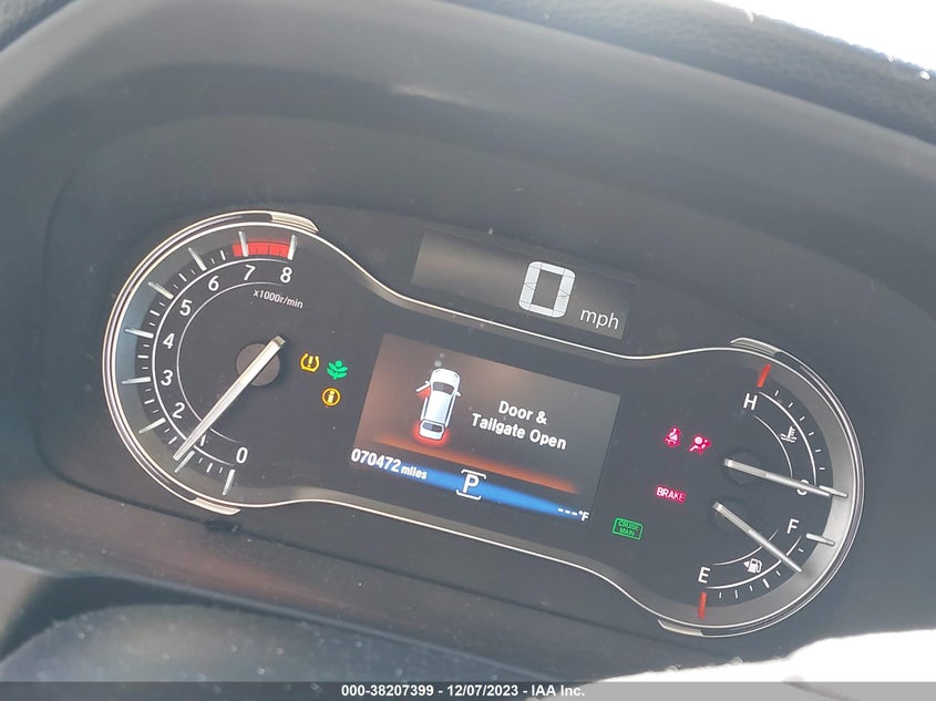 VIN 5FNYF5H34JB017576 2018 HONDA PILOT EX