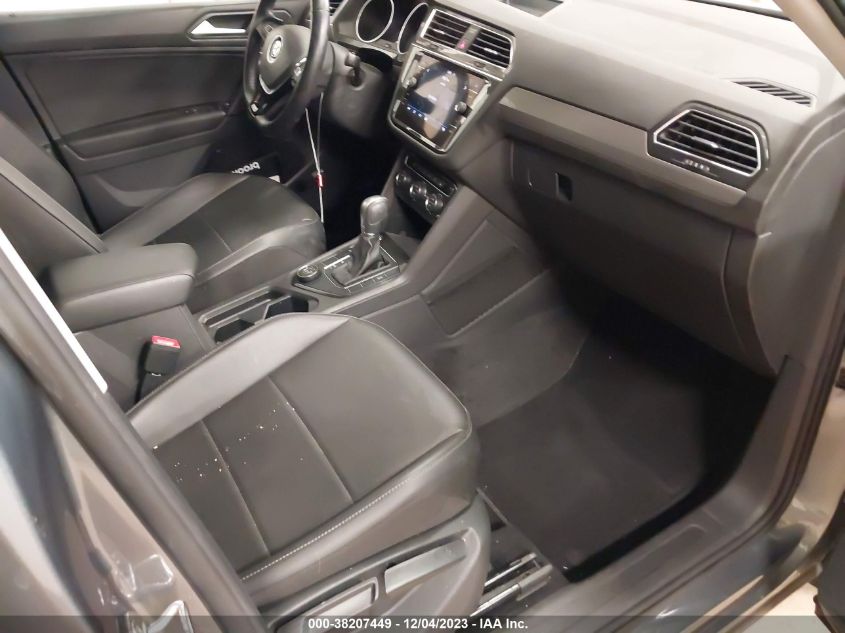 2019 VOLKSWAGEN TIGUAN 2.0T SE/2.0T SEL - 3VV2B7AX9KM049903