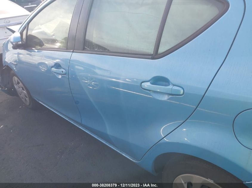 2016 TOYOTA PRIUS C ONE - JTDKDTB39G1589382