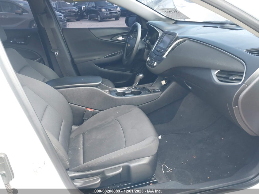 VIN 1G1ZB5ST4JF140923 2018 CHEVROLET MALIBU LS