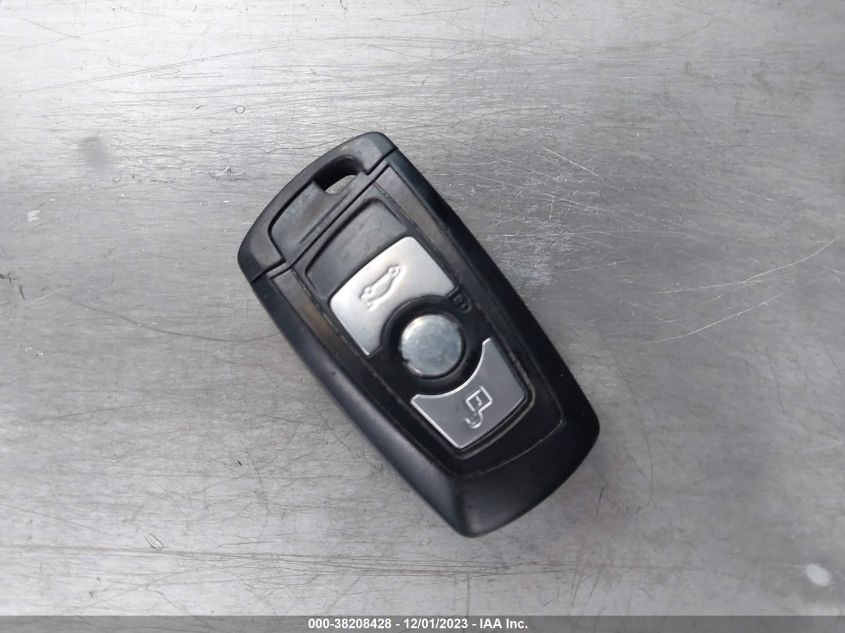 2013 BMW 320I XDRIVE - WBA3C3C58DF979120