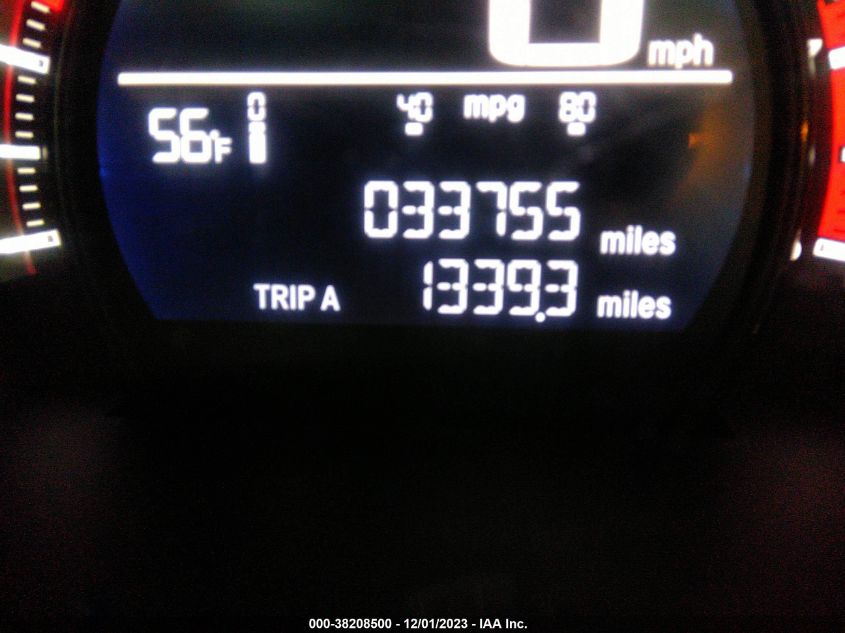 2018 HONDA CIVIC LX - 19XFC2F50JE007586