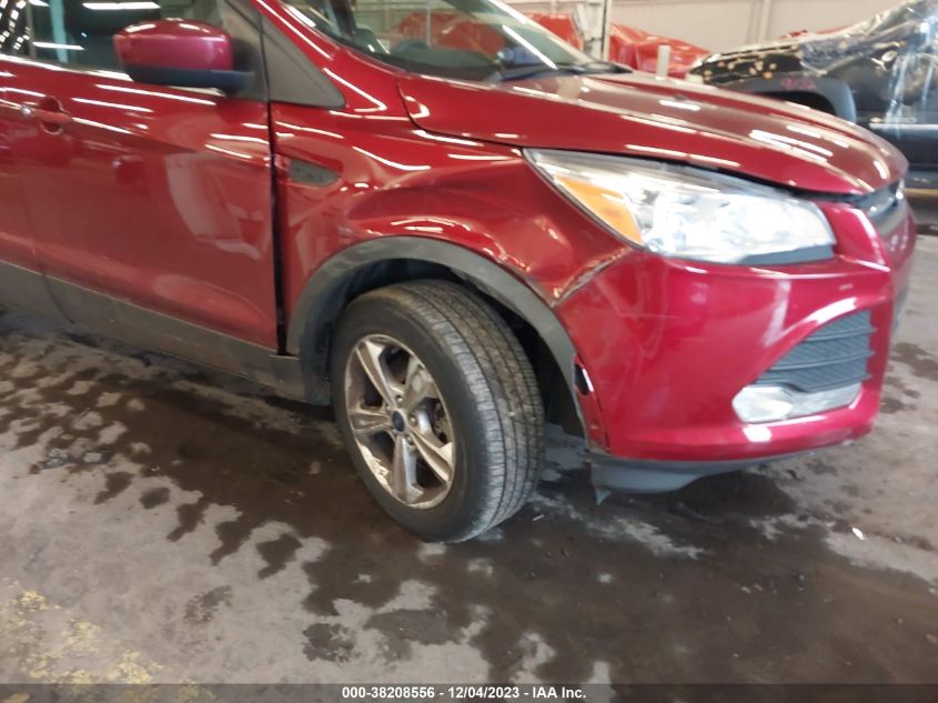 2015 FORD ESCAPE SE - 1FMCU9GX8FUC80594