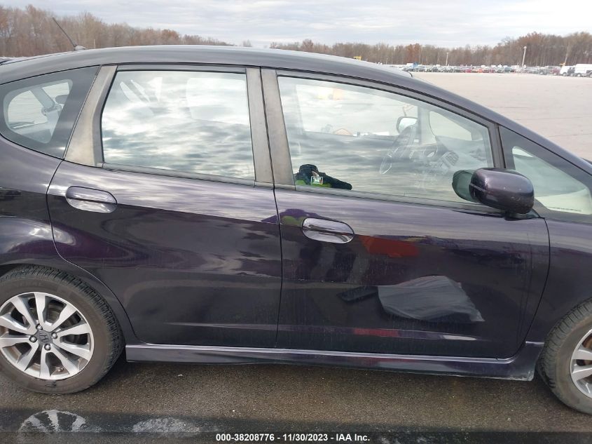 2013 HONDA FIT SPORT - JHMGE8H54DC012279