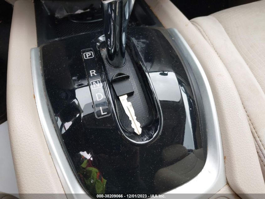 2016 NISSAN ROGUE S/SL/SV - 5N1AT2MT3GC919331