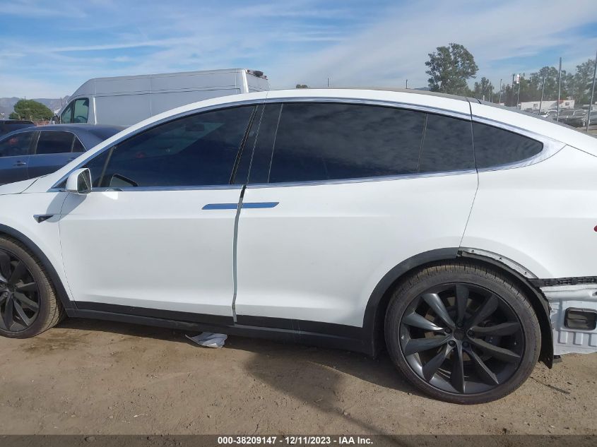 2020 TESLA MODEL X - 5YJXCBE29LF237331