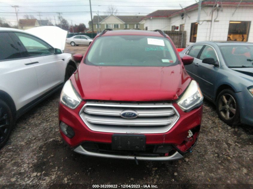 2018 FORD ESCAPE SE - 1FMCU9GD1JUB08020