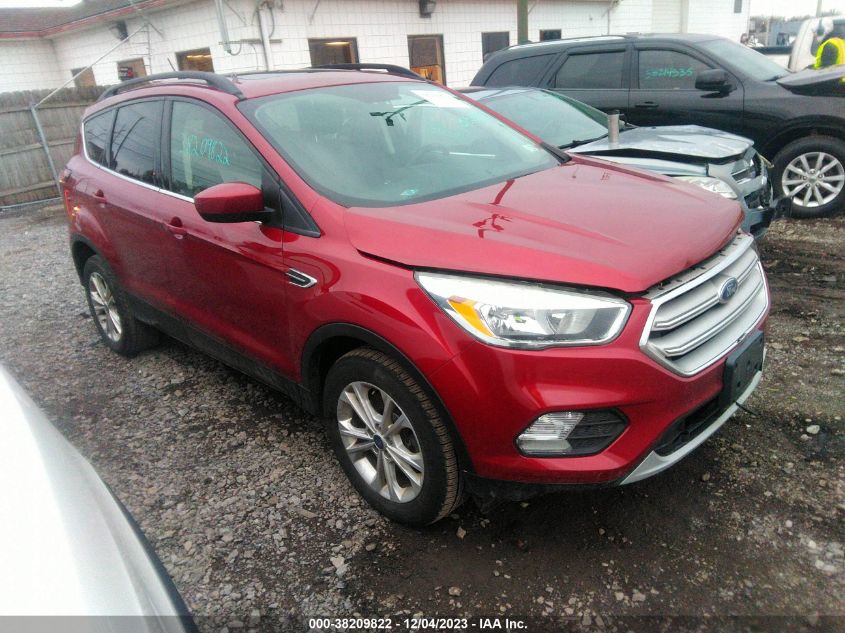 2018 FORD ESCAPE SE - 1FMCU9GD1JUB08020