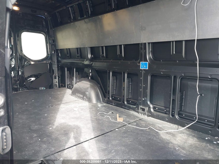 VIN WD4PF1CD9KP169712 2019 MERCEDES-BENZ SPRINTER 2500 HIGH ROOF V6