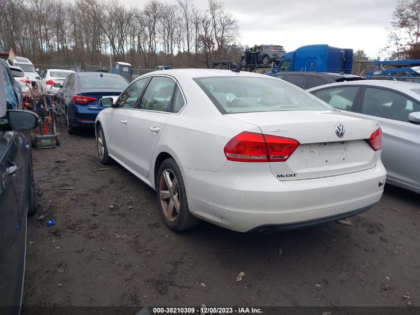 2014 VOLKSWAGEN PASSAT 1.8T WOLFSBURG EDITION - 1VWAT7A35EC022558