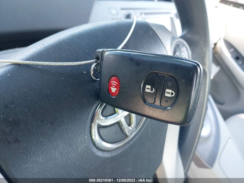 2014 TOYOTA PRIUS TWO - JTDKN3DU5E0381747