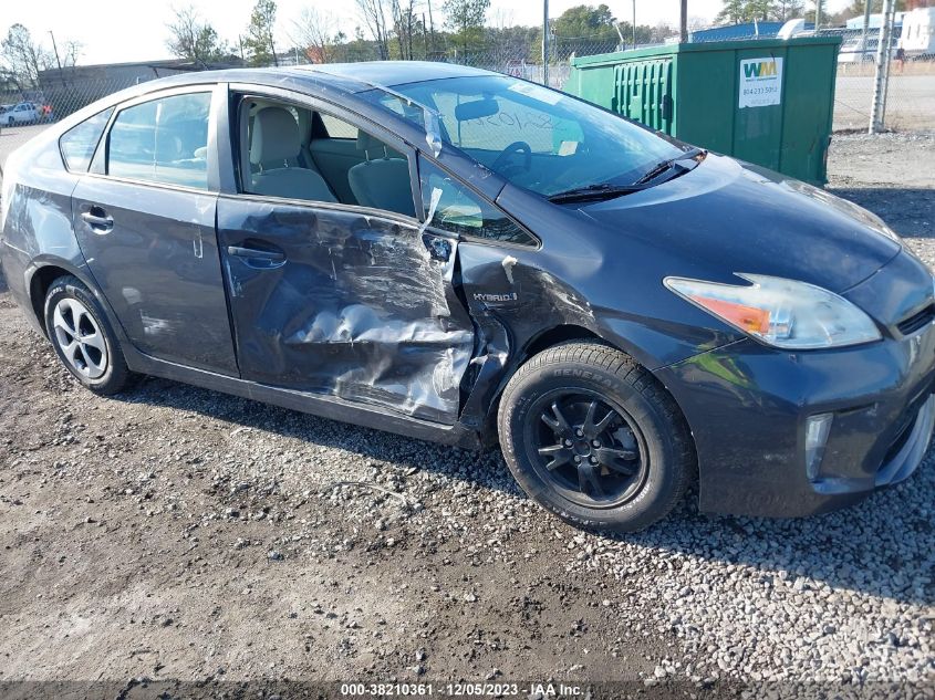 2014 TOYOTA PRIUS TWO - JTDKN3DU5E0381747