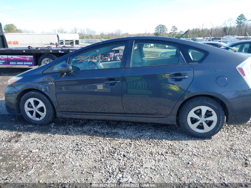 2014 TOYOTA PRIUS TWO - JTDKN3DU5E0381747