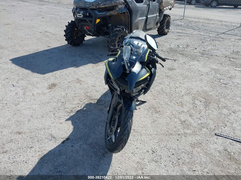 2015 HONDA CBR300 R MLHNC5104F5100541
