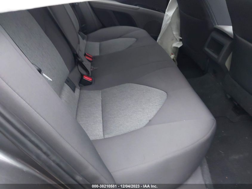 2018 TOYOTA CAMRY LE - 4T1B11HK0JU115995