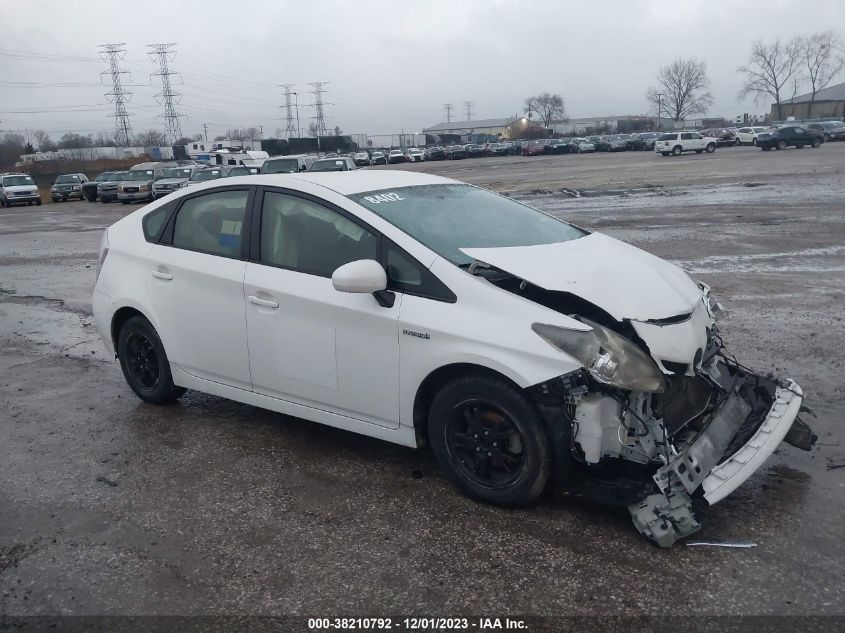 2013 TOYOTA PRIUS TWO - JTDKN3DU0D5639206
