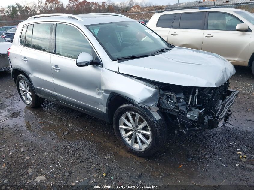 WVGRV7AX8HK002586 VOLKSWAGEN TIGUAN 2.0T WOLFSBURG EDITION 2017