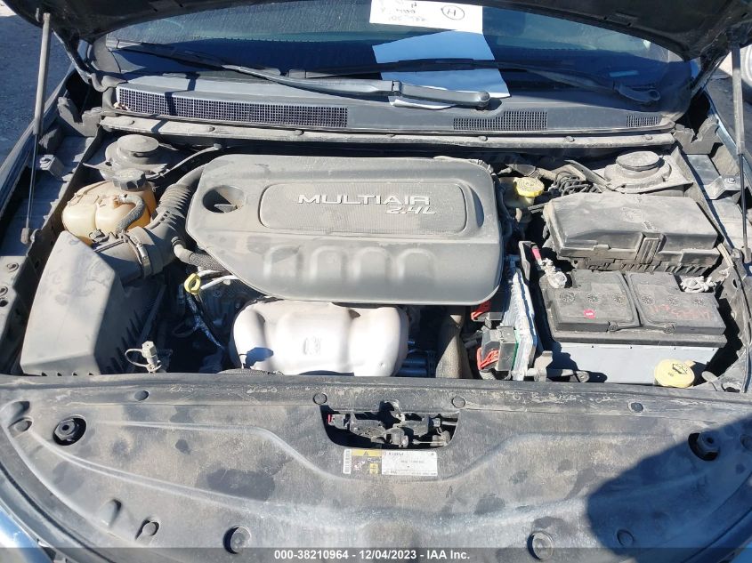 2015 CHRYSLER 200 C - 1C3CCCCB0FN683045