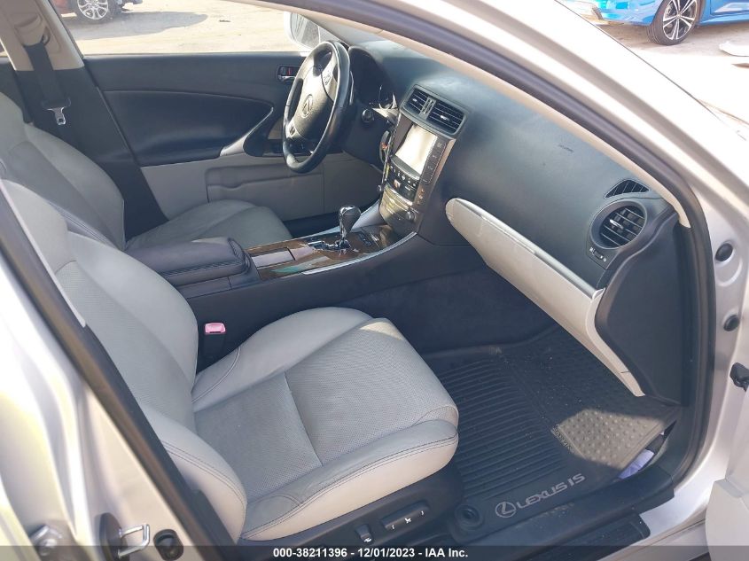 2013 LEXUS IS 250 - JTHBF5C25D5187681