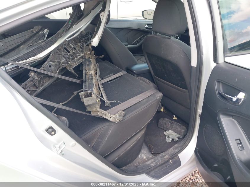 2016 KIA FORTE LX - KNAFX4A61G5577940