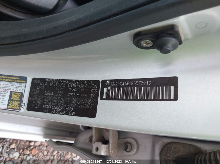 2016 KIA FORTE LX - KNAFX4A61G5577940