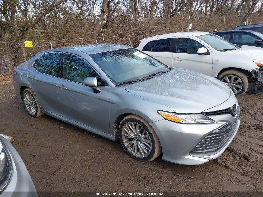 2018 TOYOTA CAMRY L/LE/XLE/SE/XSE - 4T1B11HK7JU115184
