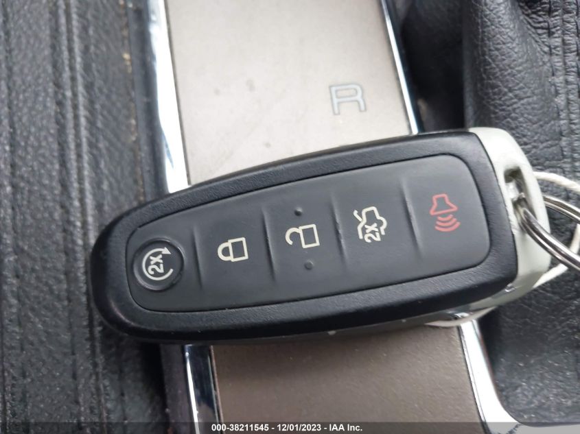 2013 LINCOLN MKX - 2LMDJ8JK8DBL28395