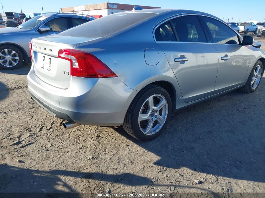 2013 VOLVO S60 T5/T5 PLATINUM - YV1612FS0D2227267