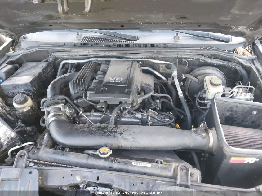 2013 NISSAN FRONTIER PRO-4X - 1N6AD0EV2DN744878