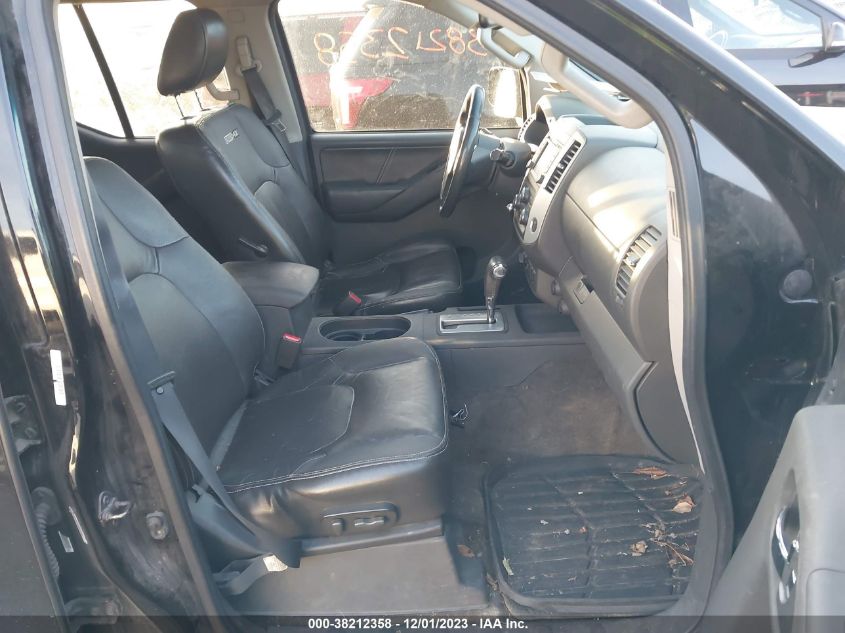 2013 NISSAN FRONTIER PRO-4X - 1N6AD0EV2DN744878