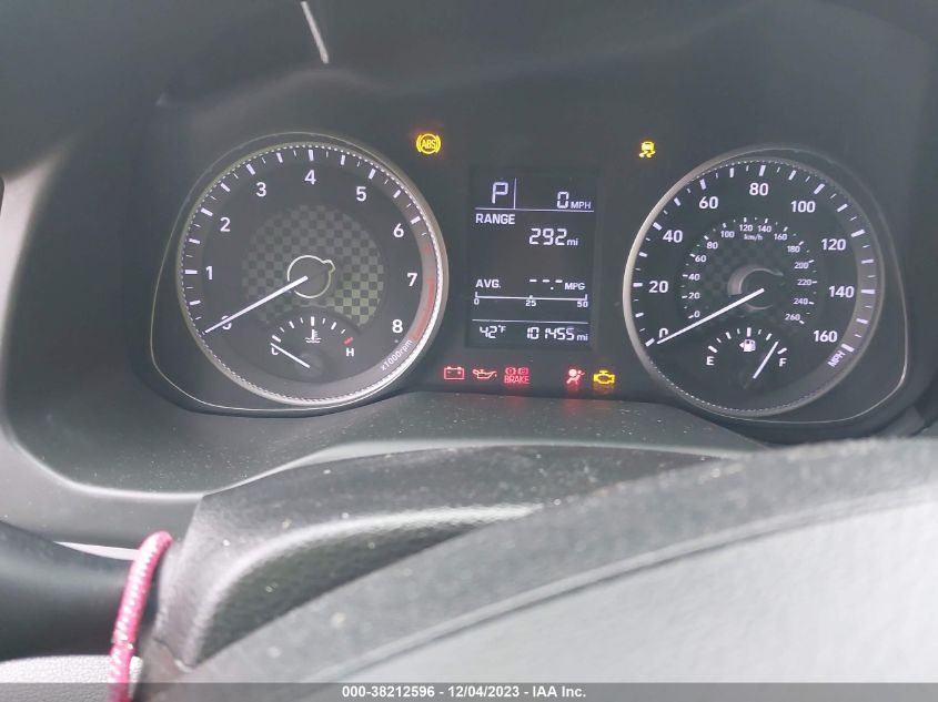 2019 HYUNDAI ELANTRA SE - 5NPD74LF6KH472035