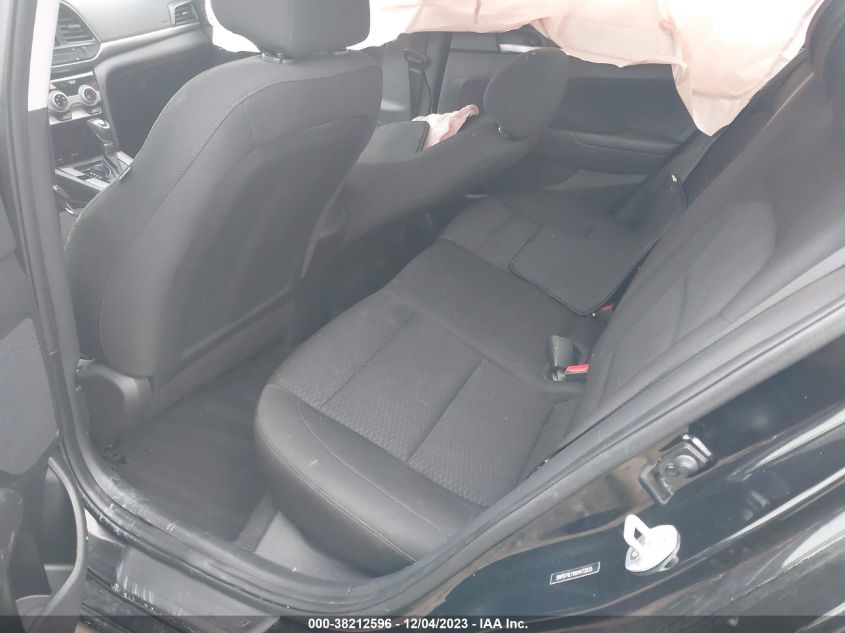 2019 HYUNDAI ELANTRA SE - 5NPD74LF6KH472035