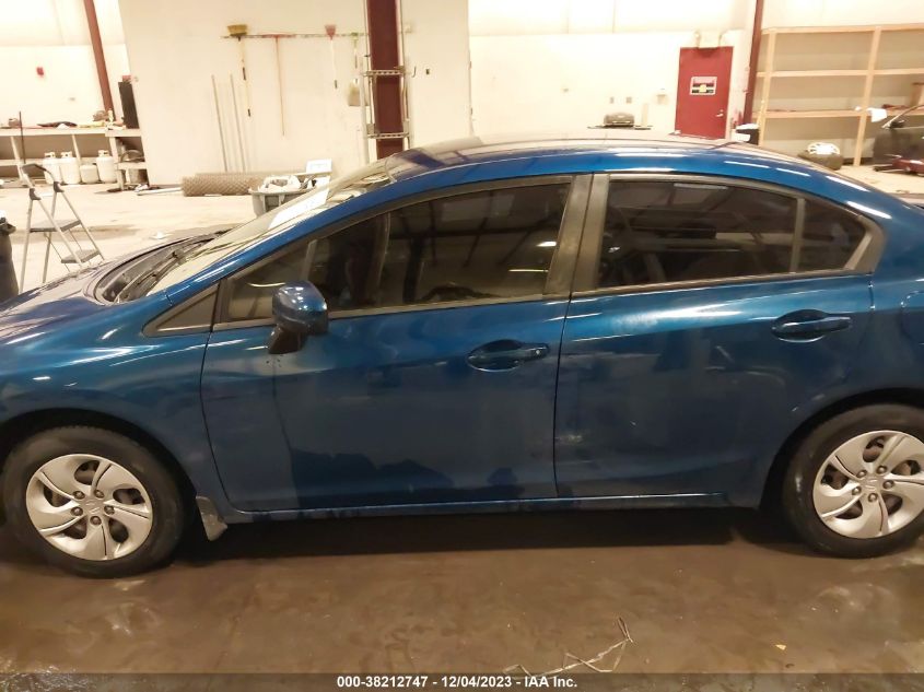 2014 HONDA CIVIC LX - 19XFB2F53EE216622