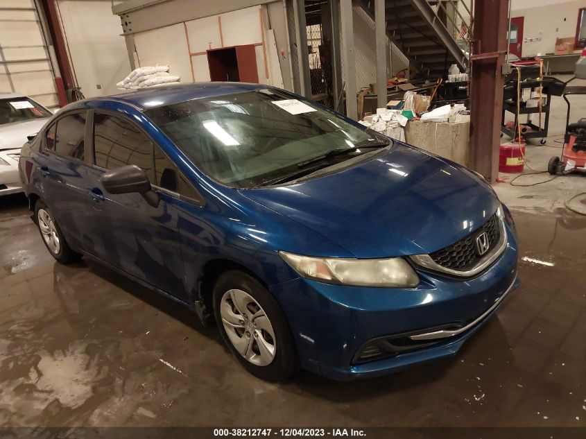 2014 HONDA CIVIC LX - 19XFB2F53EE216622