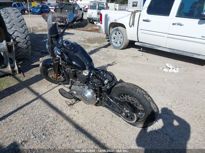 2018 HARLEY-DAVIDSON FLSL SOFTAIL SLIM - 1HD1YDJ12JC081965